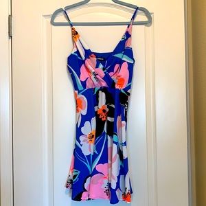 Fun floral dress from Express - Size XS